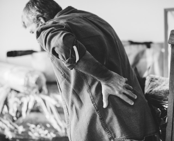 5 Treatment Options for Seniors with Chronic Back Pain